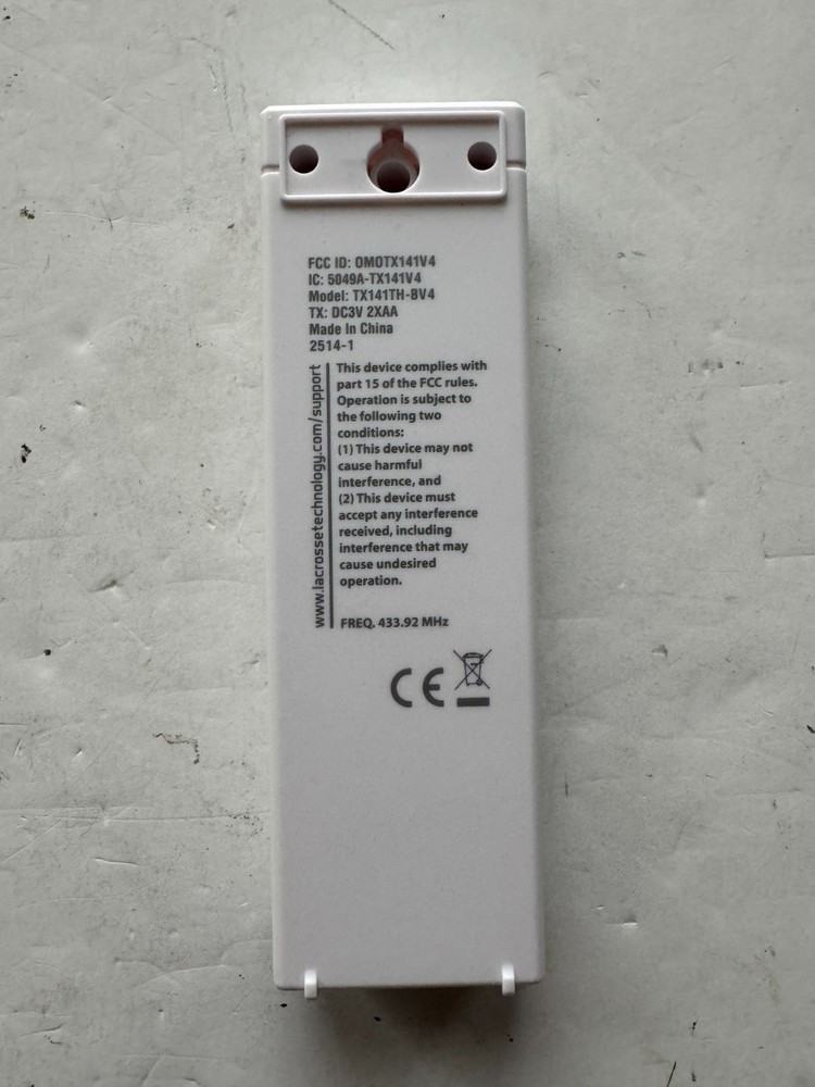 La Crosse Technology TX141TH-BV4 Wireless Temperature & Humidity Sensor