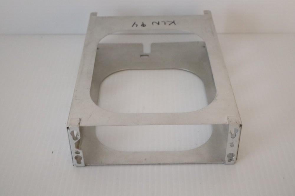 Bendix King KLN 94 GPS Mounting Tray / Backplate / Connectors