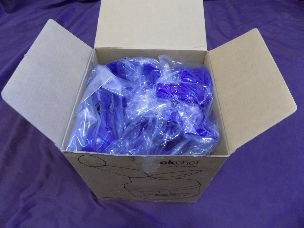 Tupperware Quick Chef Blue Food Processor Chopper Whisk Mixer Hand Crank In Box