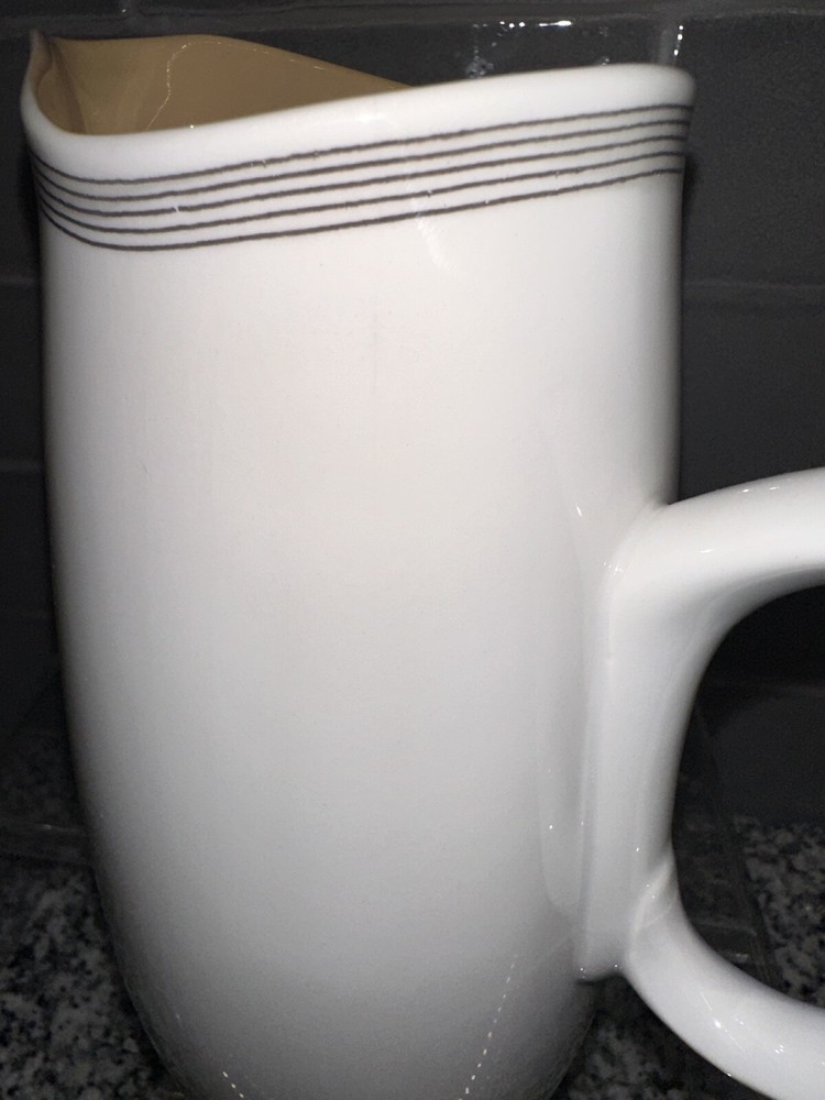 FRANCISCAN PITCHER, FAN TAN WHITESTONE