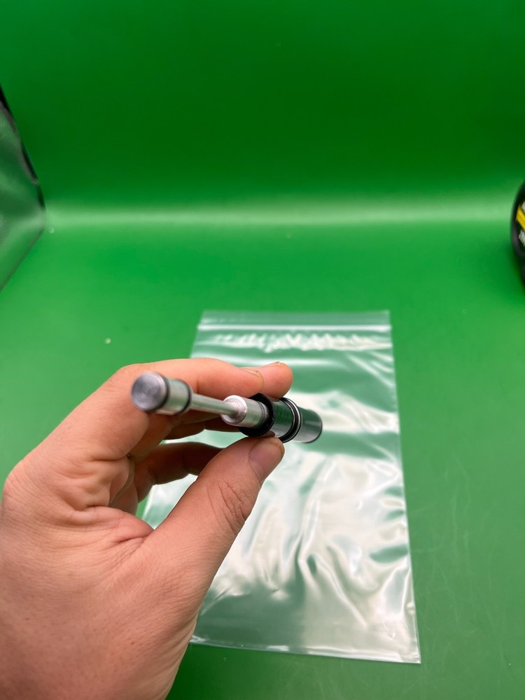 Carbon Fiber Dye Dm4 Bolt