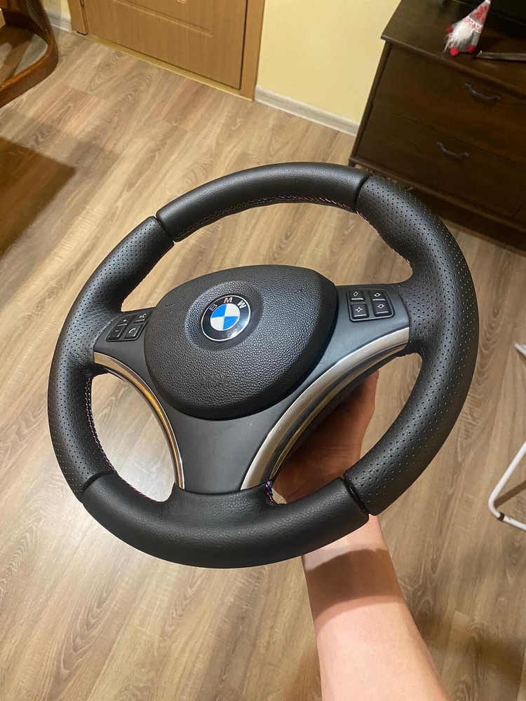 OEM BMW Sport Steering Wheel E90 E91 E92 E93 M3 E82 E81 E87 E88