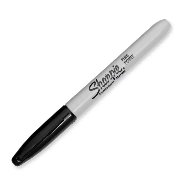 SHARPIE Permanent Markers Fine Point 32 Count Black