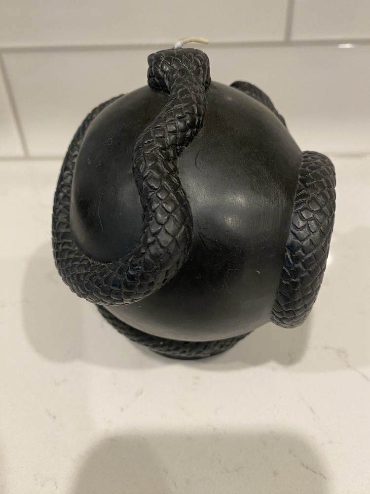 Skull Snake Candle