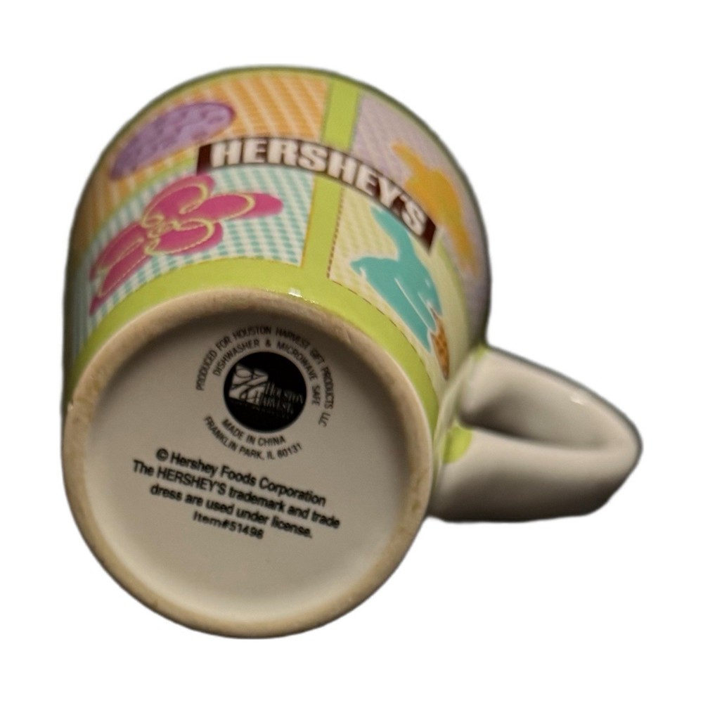Hershey’s Easter Spring Coffee Mug Flowers Eggs Candy Theme Colorful 10 oz