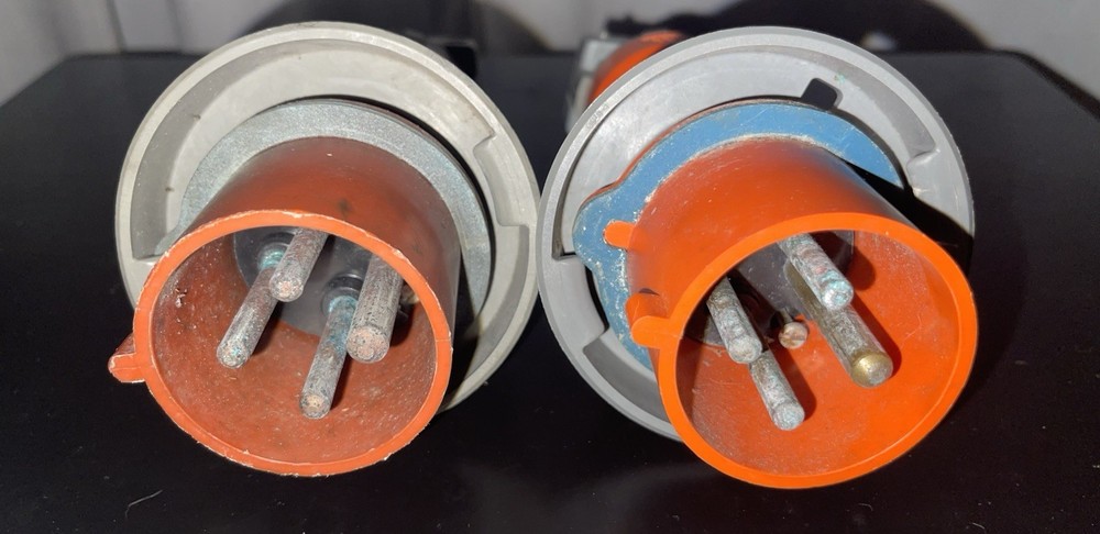Hubbell Male Pin & Sleeve Plugs And Receptacles Bundle UNTESTED