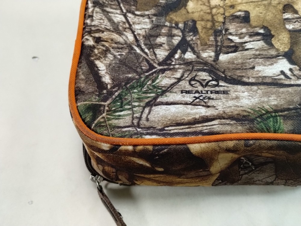 Igloo Realtree Lunch Bag with Handle