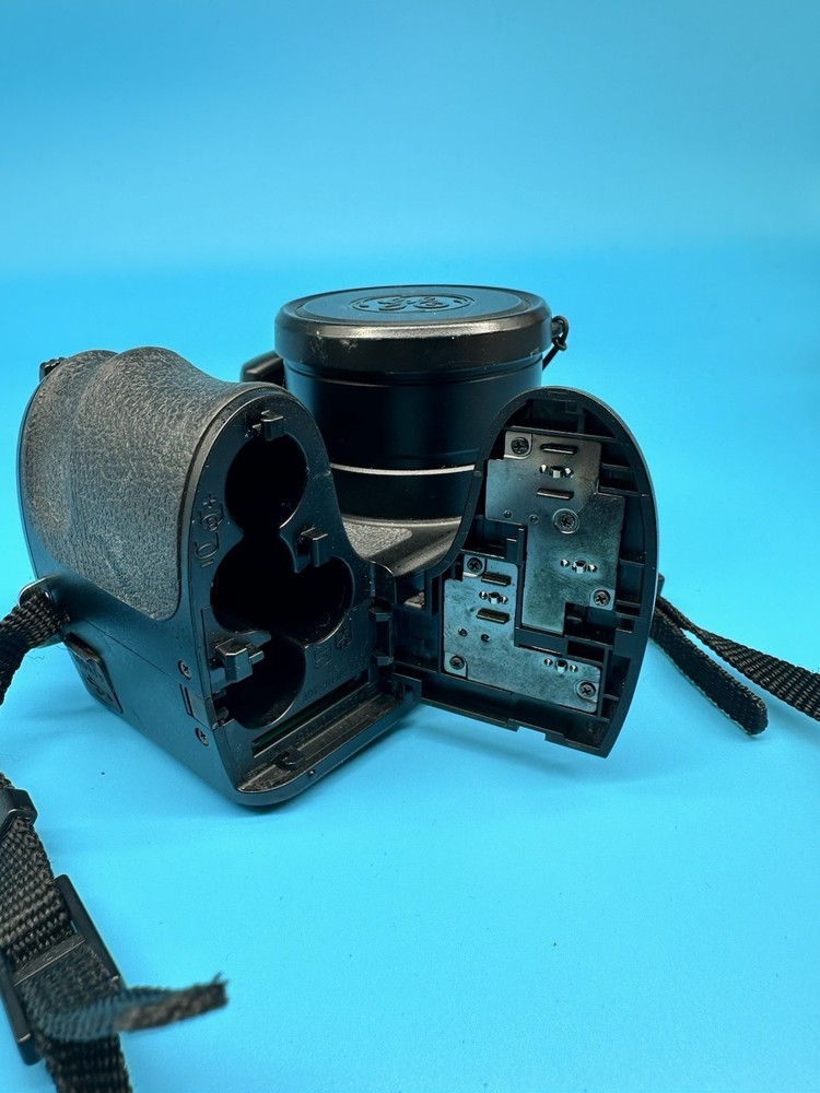 GE X5 14.4MP digital Bridge camera, Black - Tested