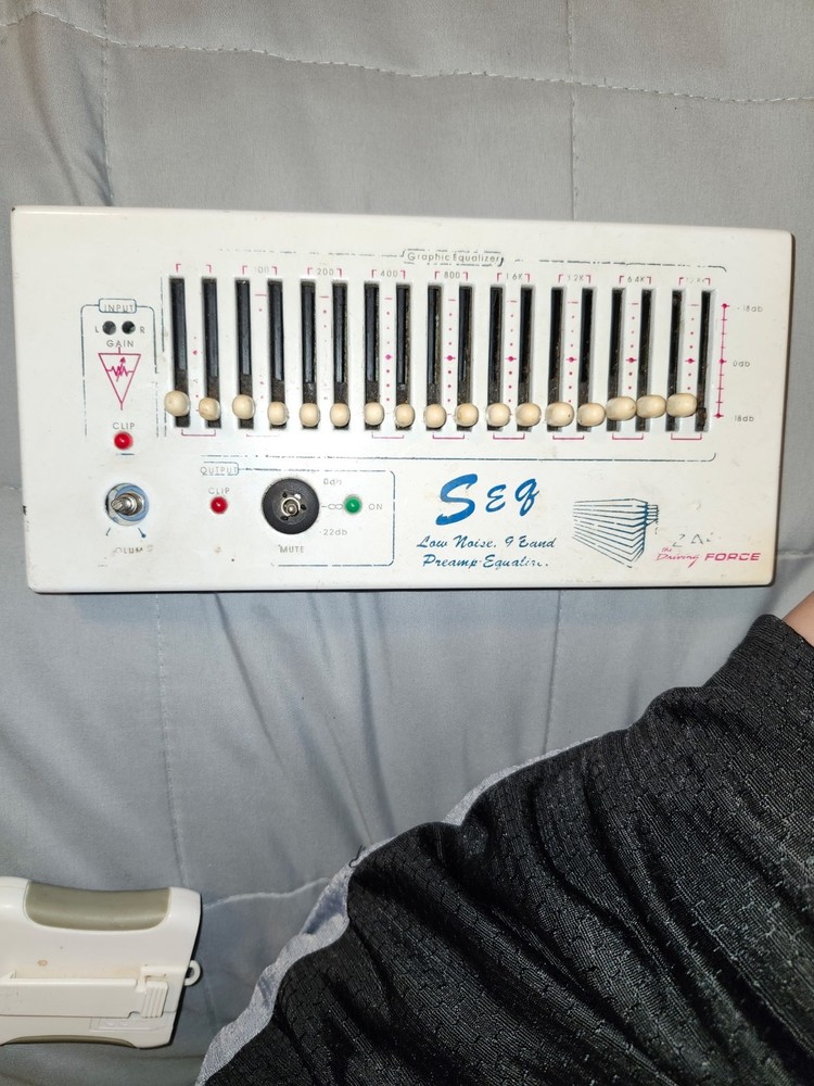 zapco peq Equalizer white