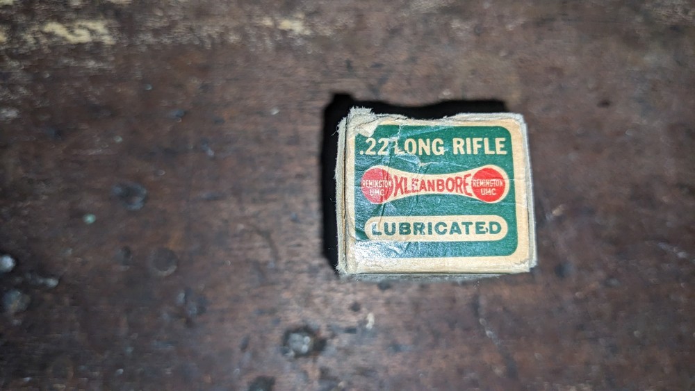 Vintage Remington UMC 22 Ammo Box. Empty.