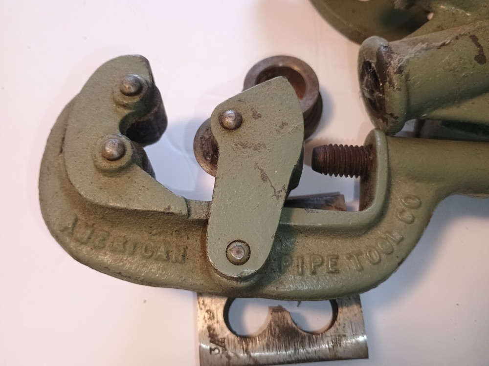 Vintage American Pipe Tool Co. Vise