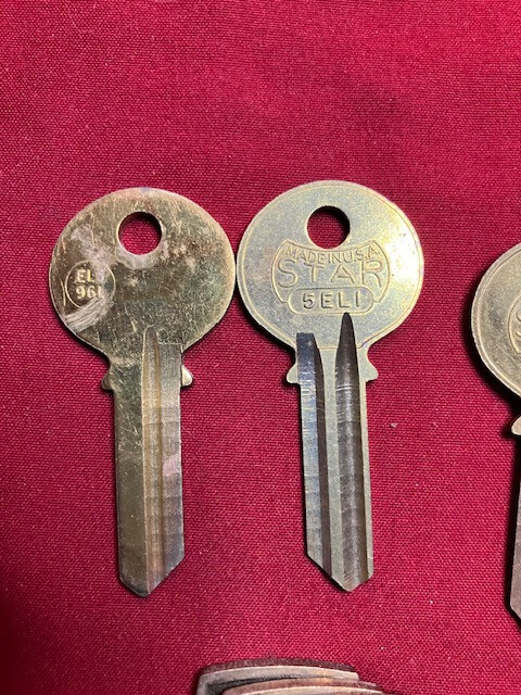 Lot Of 24 Assorted EL Keyblanks, For Elgin Locks