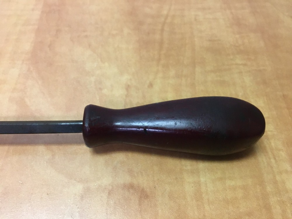 Matco Tools MAROON Hard Handle 23.5" Blade 1/4" Flat Tip Slotted Screwdriver