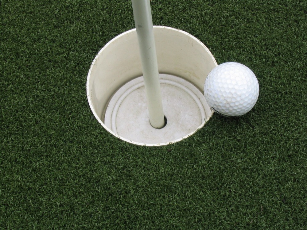 Golf Practice Putting Green Flagstick - 33" Marker, Solid Red Jr. Flag