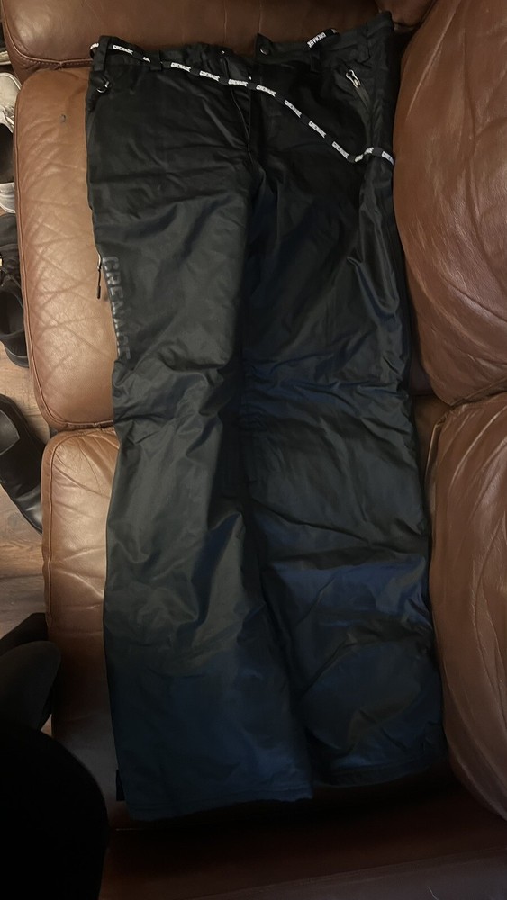 mens snowboard gear