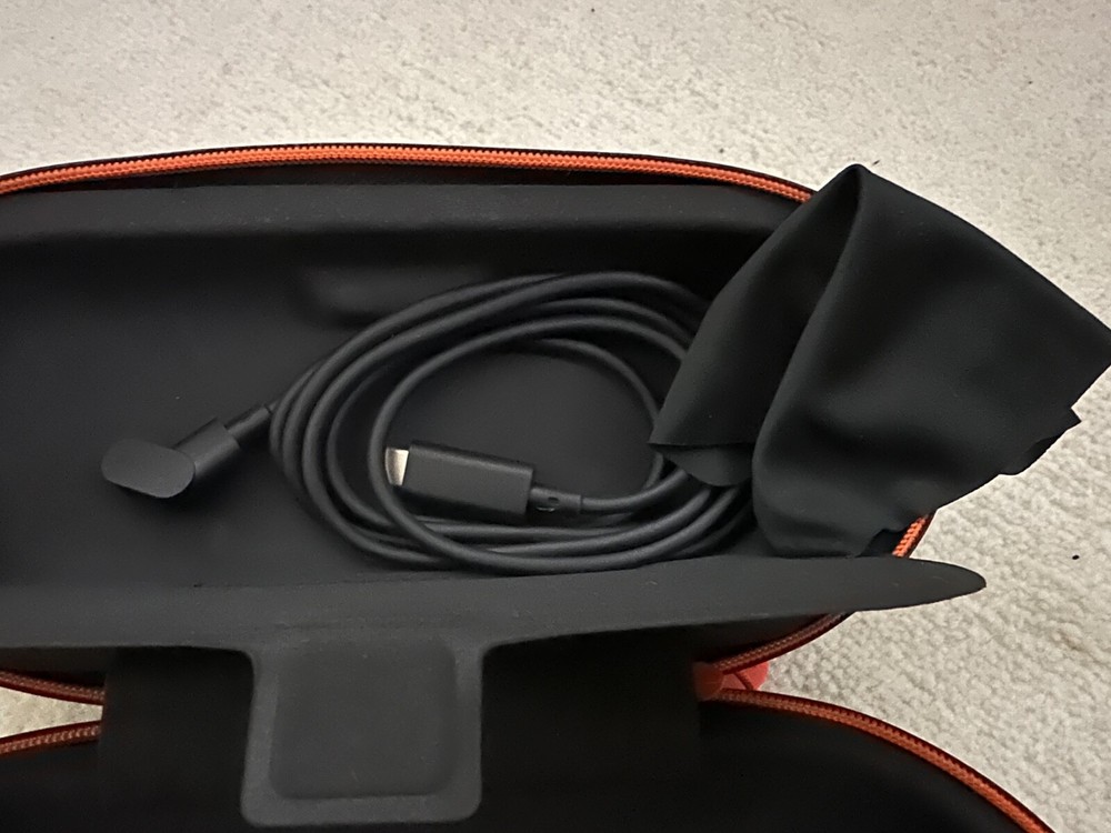 VITURE Pro XR Glasses includes Accessories