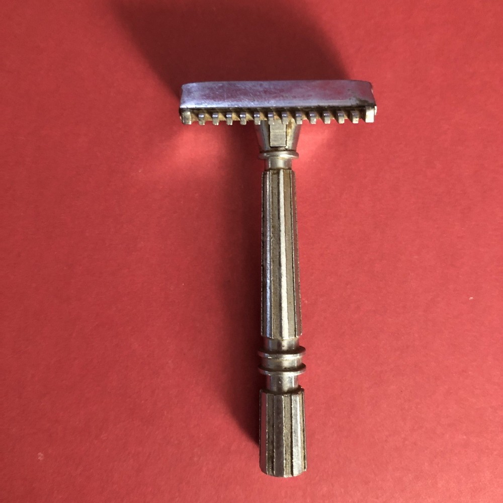 Antique Gem Micromatic Razor Nice Condition