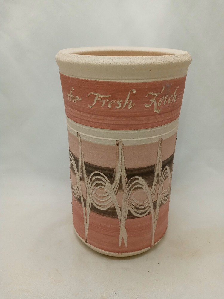 The Fresh Ketch Ceramic Vase