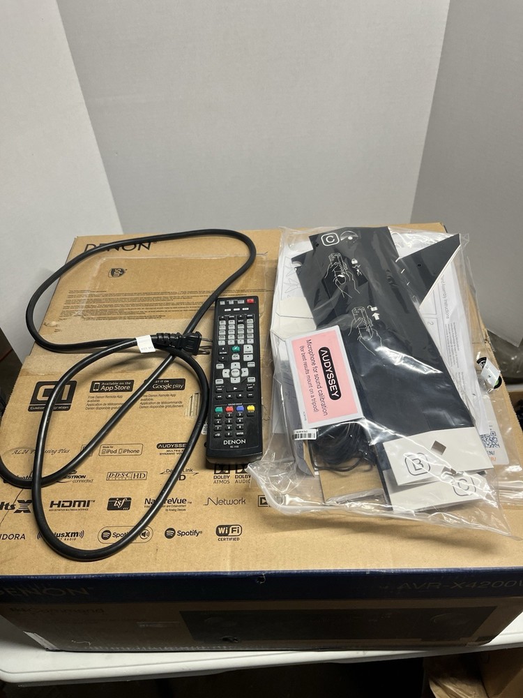 Denon AV Receiver AVR-X4200W (READ DESC)