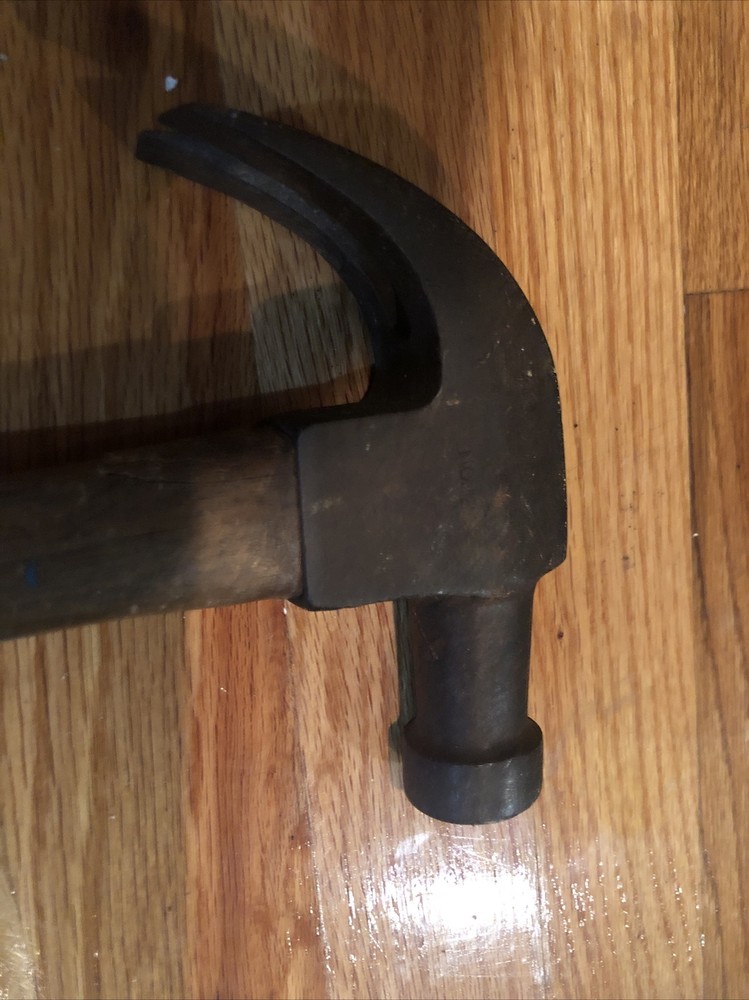 Vintage TRUE TEMPER Claw Original Wood Handled Hammer