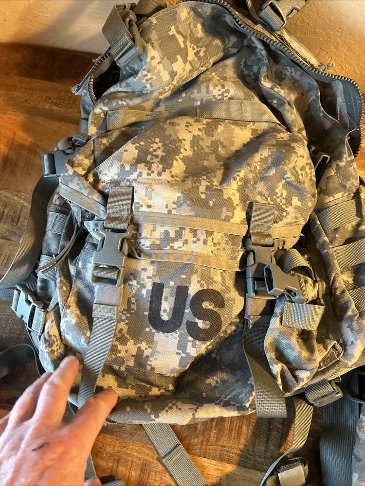 US Military MOLLE II Modular Lightweight Load Carrying ASSAULT PACK Loaded