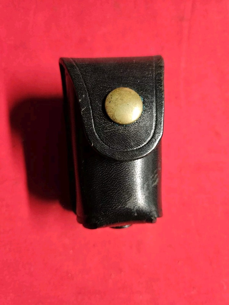 Police 38 Special Speedloader Black Leather Pouch.