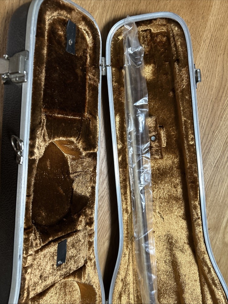 Alfred Freistat Case Co. Violin Case