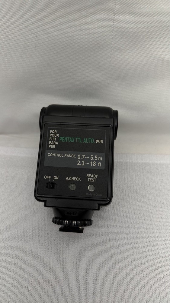 Pentax AF180FG P-TTL Auto Flash Camera Accessory with Case