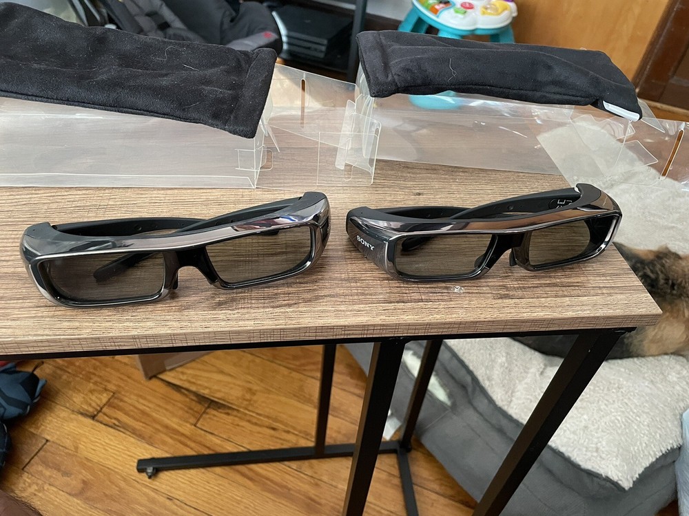 Sony TDG-BR100 3D glasses