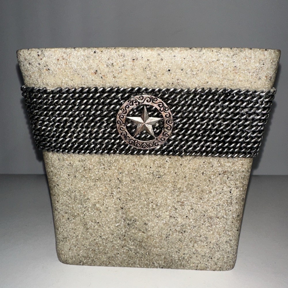Western Tissue Box Holder 122125