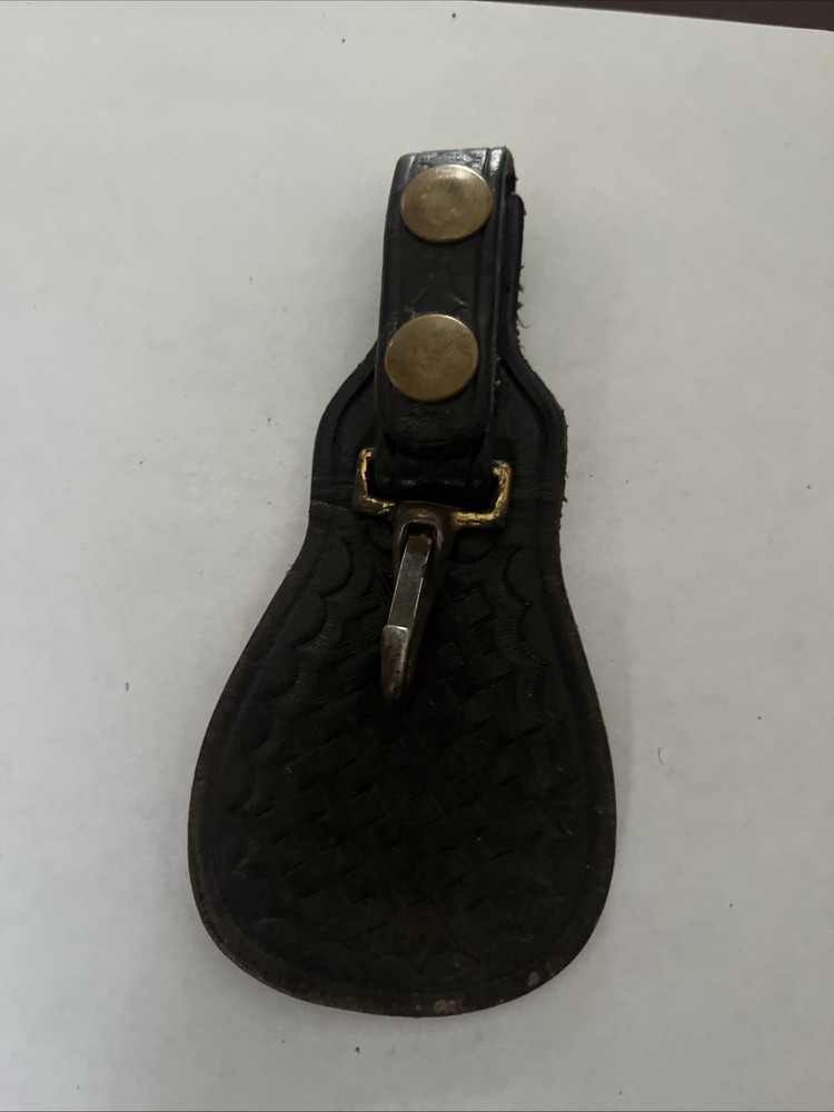 TEX SHOEMAKER & SONS 88HT Basket Weave Silent Key Holder