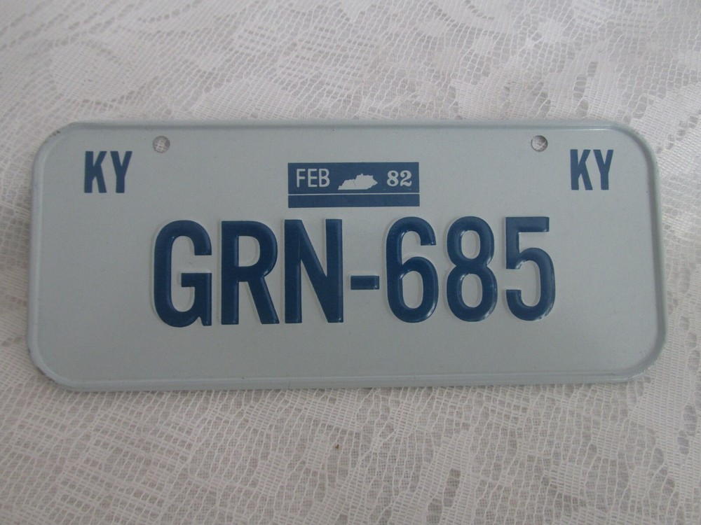 Vintage Bicycle License Plate 1982 Kentucky Cereal Prize