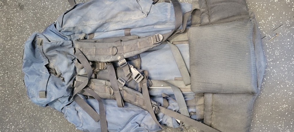 Camp Trails Gray/Black Internal Frame Backpack Padded Adjustable Nylon