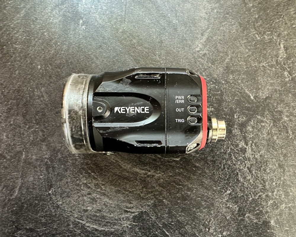 Keyence IV-500MA Monochrome Automatic Focus Sensor Machine Vision Camera