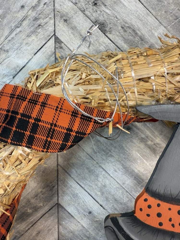 Halloween Straw Wreath With Witch 13”