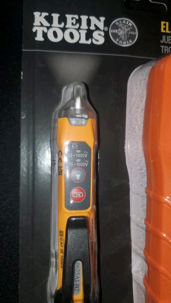 Klein Tools MM320 Electrical Test Kit