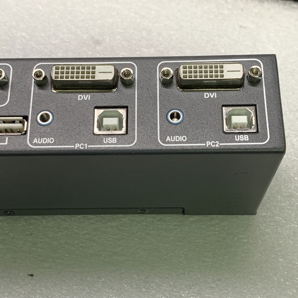 PWAY DVI USB KVM SWITCH 2X1 USB DVI SWITCH
