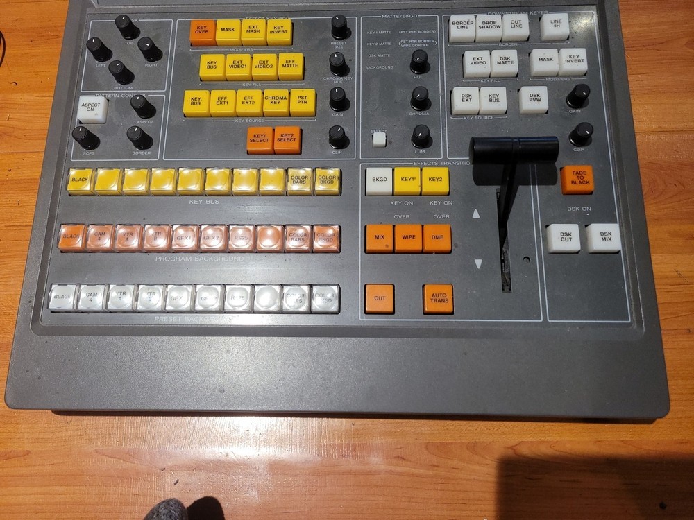 Sony BVS-3200 Video Switcher
