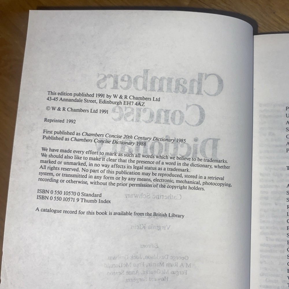 Chambers Hardback 1991 Concise Dictionary And Thesaurus