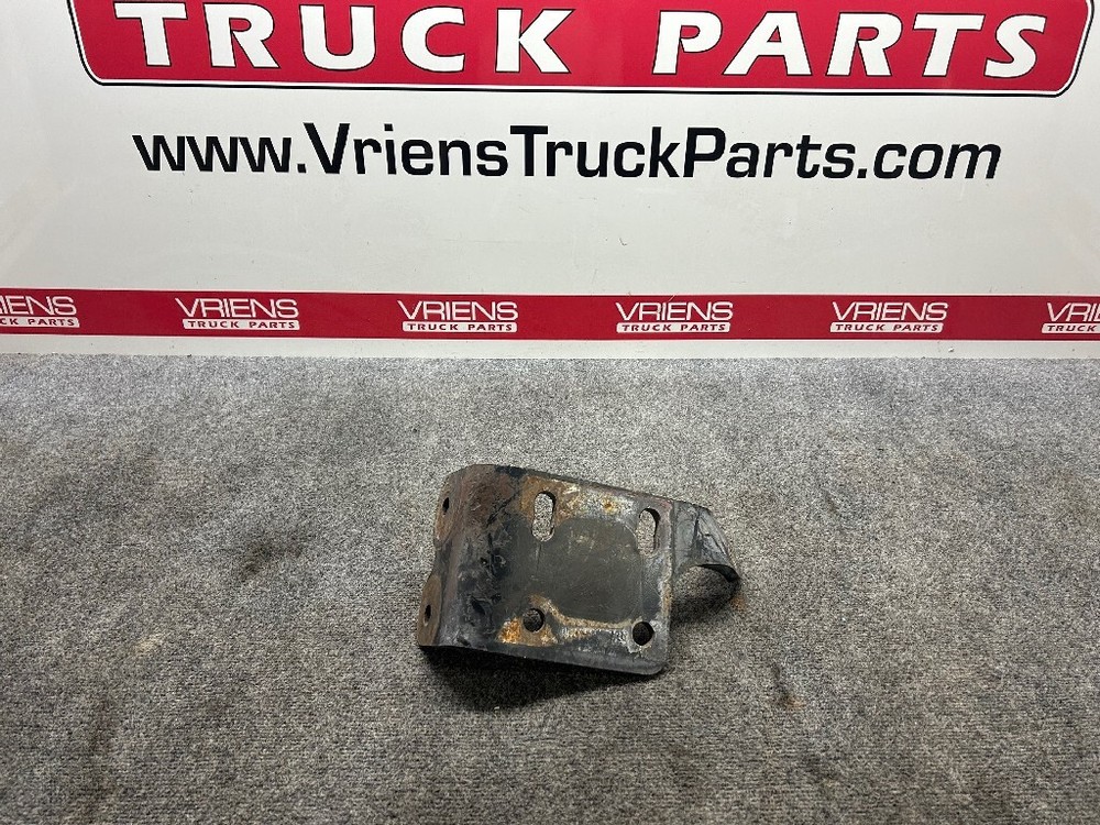 D62-6034 MOUNT-ENGINE SPRT REAR STL PETERBILT
