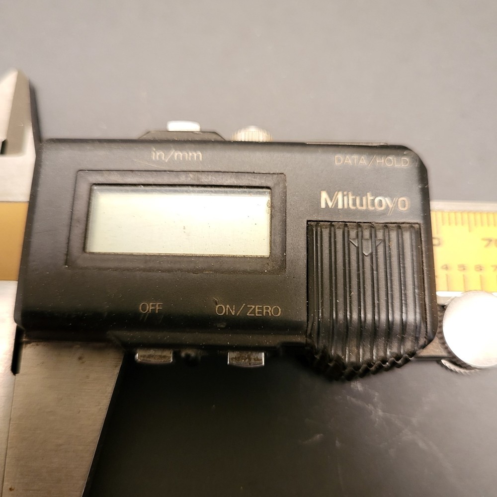 Mitutoyo digital calipers 8” 500-322 CD-8” tested with case
