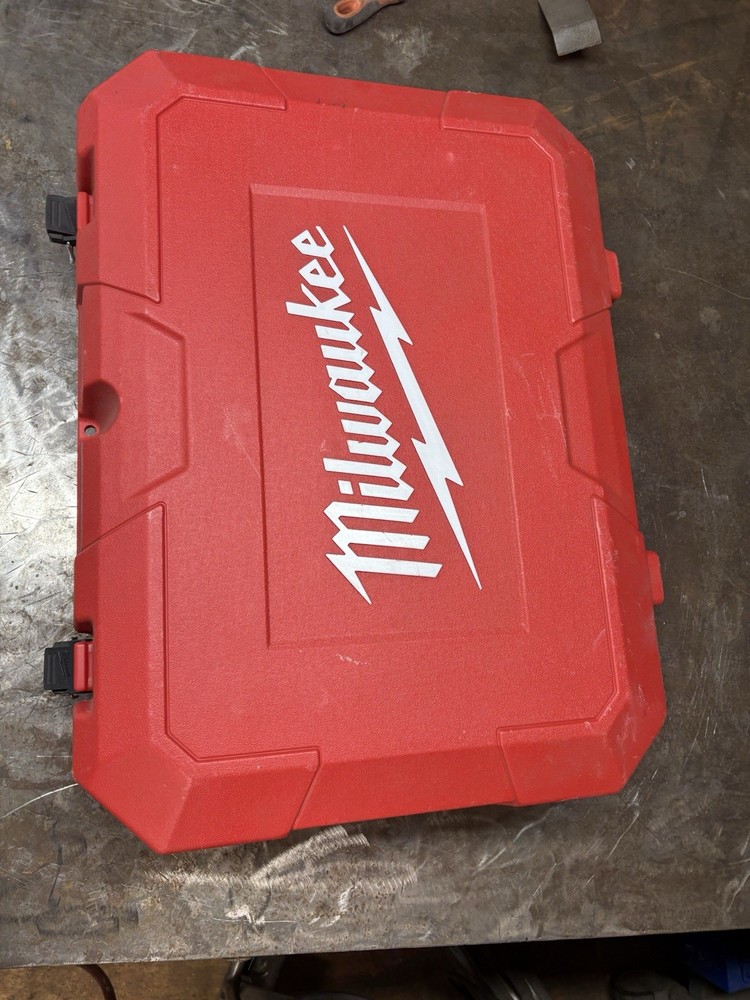 Milwaukee Carrying Case #48-55-4270 for electromagnetic drill press