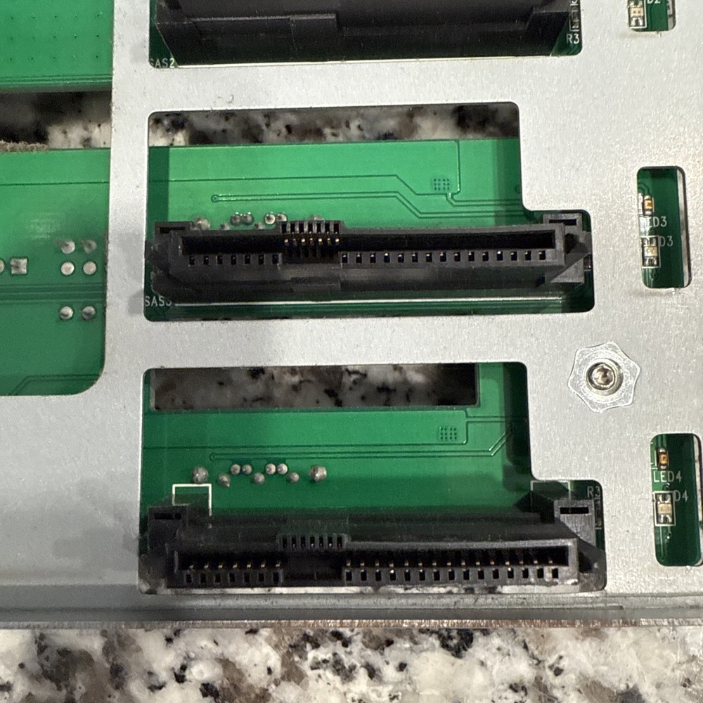 sata passive backplane 4 bay IW-MS04