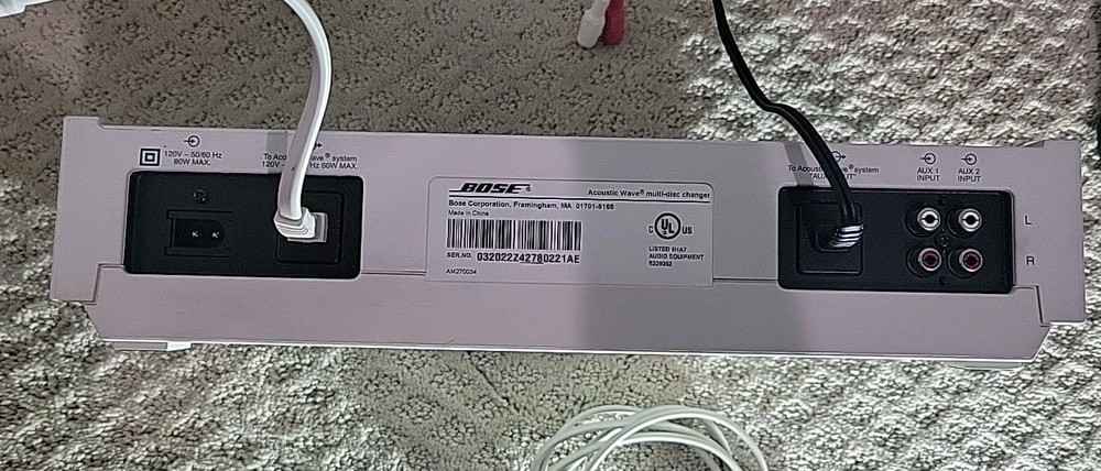 Bose Acoustic Wave Music System Multi-Disc 5 CD Changer White Cream