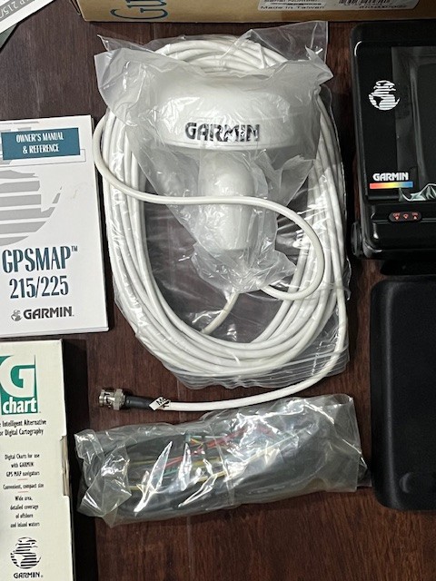 Garmin GPSMAP 225 Chartplotter Head Unit GPS Navigator