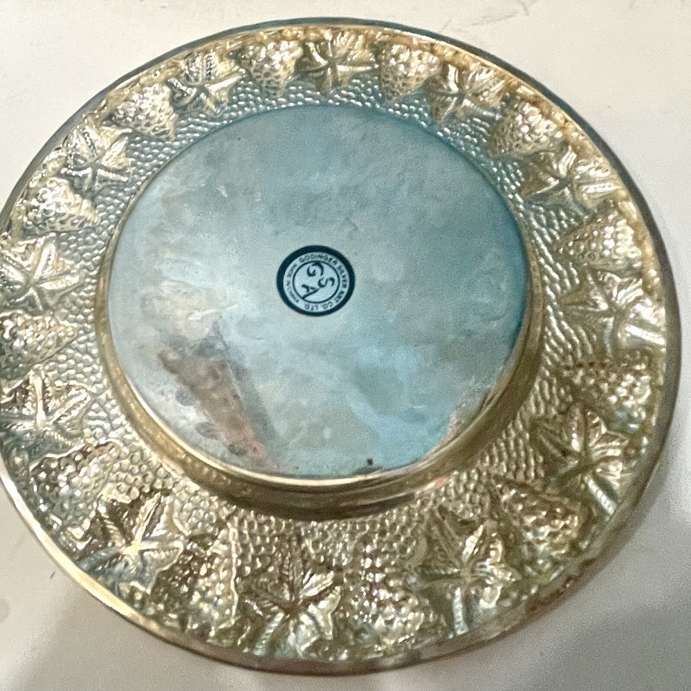 Godinger Silver Plate Art Grape Coaster 5" Saucer Silver-plated