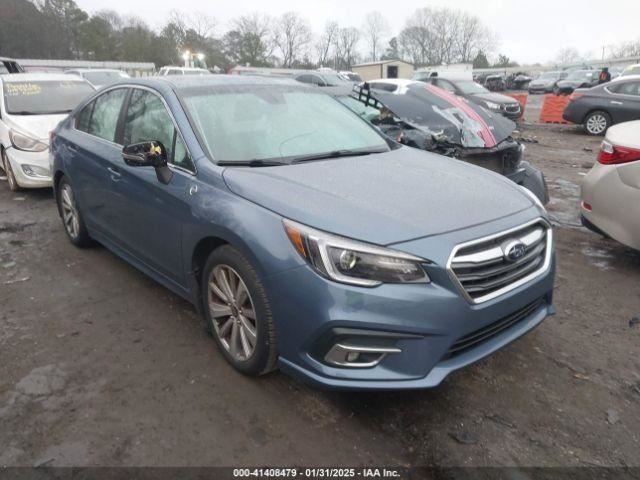 LEGACY 2018 Glove Box 4979045