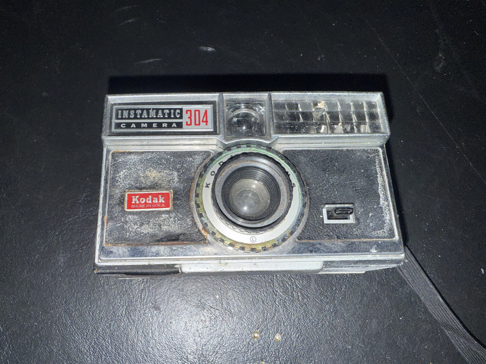 Kodak Instamatic 304 35mm Camera untested ho1