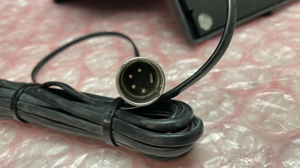 Crestron LC-3000/B Touchscreen Control Panel