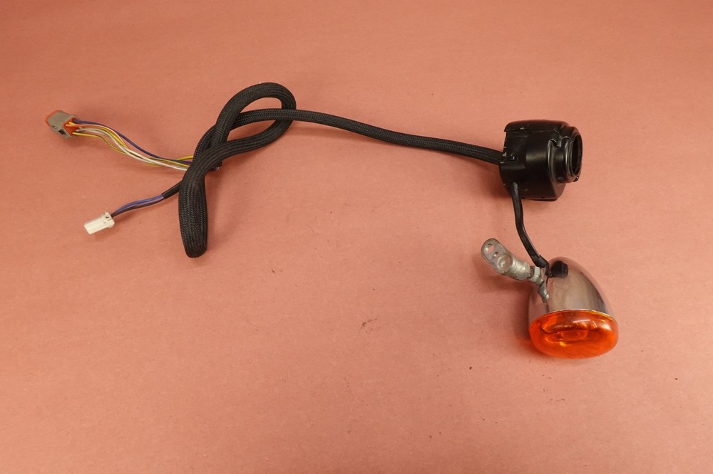 2005-2006 Harley Davidson FXDWGI Dyna Wide Glide Left Control Switch & Blinker